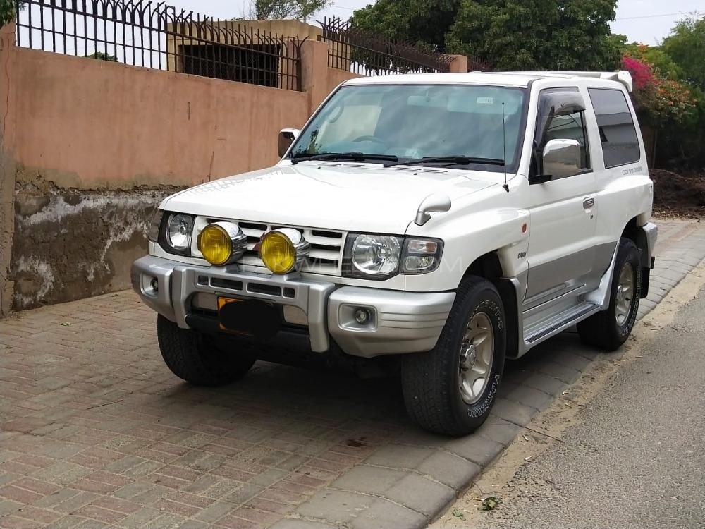 Mitsubishi Pajero 1998 for Sale in Karachi Image-1
