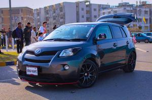 Toyota IST - 2012