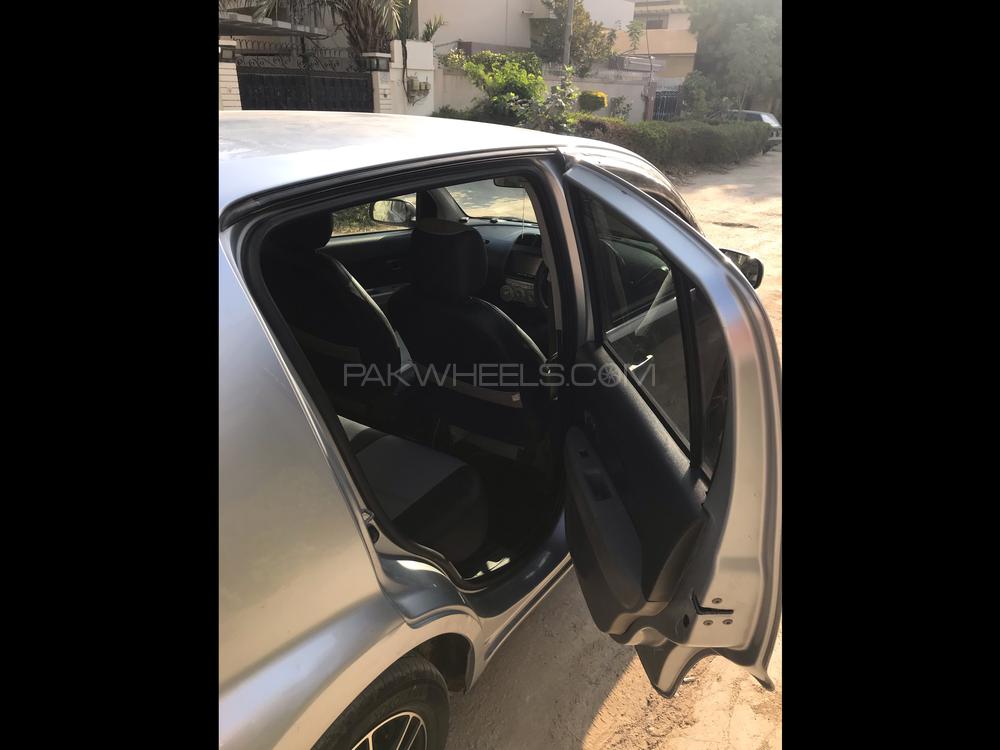 Toyota Passo 2006 for Sale in Karachi Toyota Passo 2006 for Sale in Karachi Image-10
