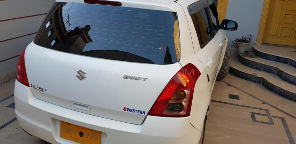 Suzuki Swift - 2014  Suzuki Swift - 2014  Image-7
