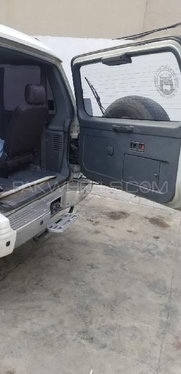 Mitsubishi Pajero 1995 for Sale in Lahore Mitsubishi Pajero 1995 for Sale in Lahore Image-6