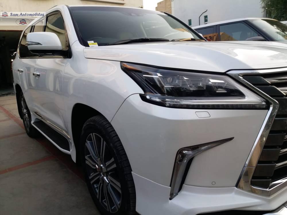 Lexus LX Series 2015 for Sale in Karachi Lexus LX Series 2015 for Sale in Karachi Image-3