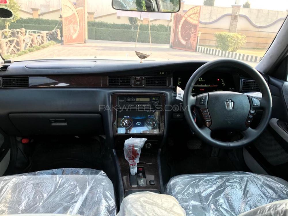 Toyota Crown 1995 for Sale in Islamabad Toyota Crown 1995 for Sale in Islamabad Image-9