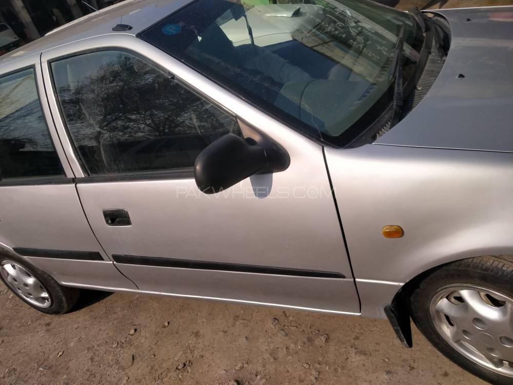 Suzuki Cultus 2005 for Sale in Peshawar Suzuki Cultus 2005 for Sale in Peshawar Image-2