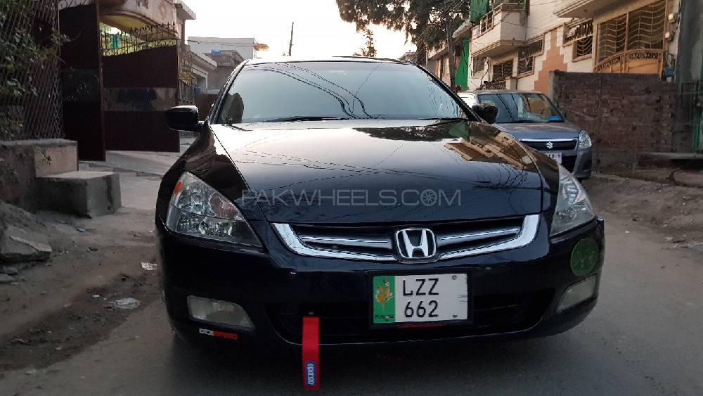 ہونڈا اکارڈ 2005 for Sale in لاہور ہونڈا اکارڈ 2005 for Sale in لاہور Image-2