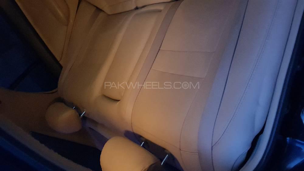 ہونڈا اکارڈ 2005 for Sale in لاہور ہونڈا اکارڈ 2005 for Sale in لاہور Image-14