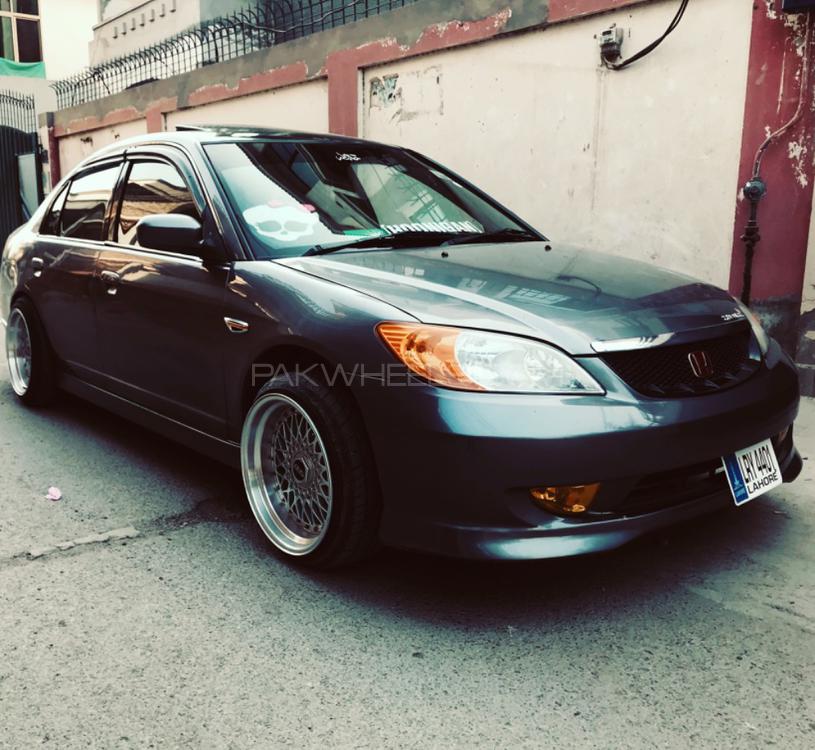 Honda Civic - 2004  Honda Civic - 2004  Image-2