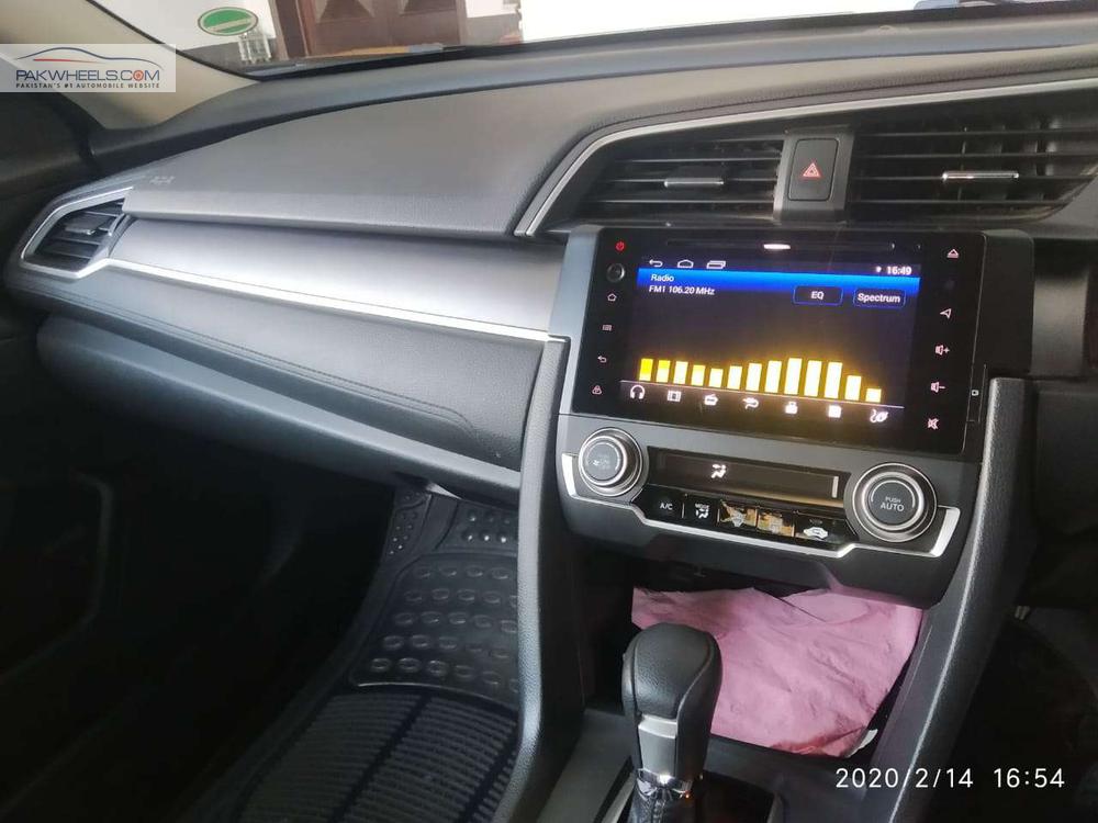 Honda Civic 2018 for Sale in Lahore Honda Civic 2018 for Sale in Lahore Image-16