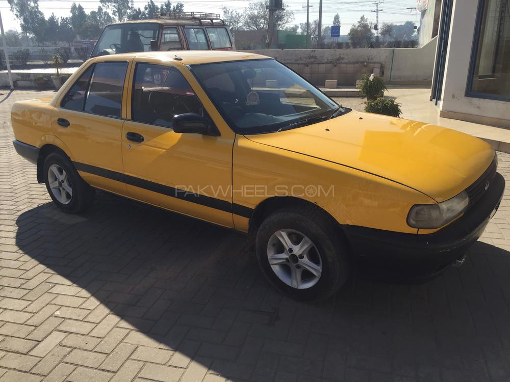 Nissan Sunny 1993 for Sale in Sheikhupura Image-1