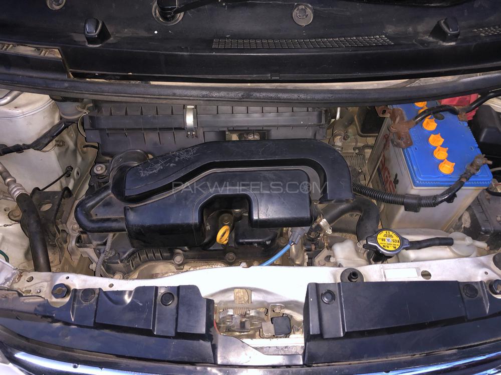 Daihatsu Move 2011 for Sale in Lahore Daihatsu Move 2011 for Sale in Lahore Image-7