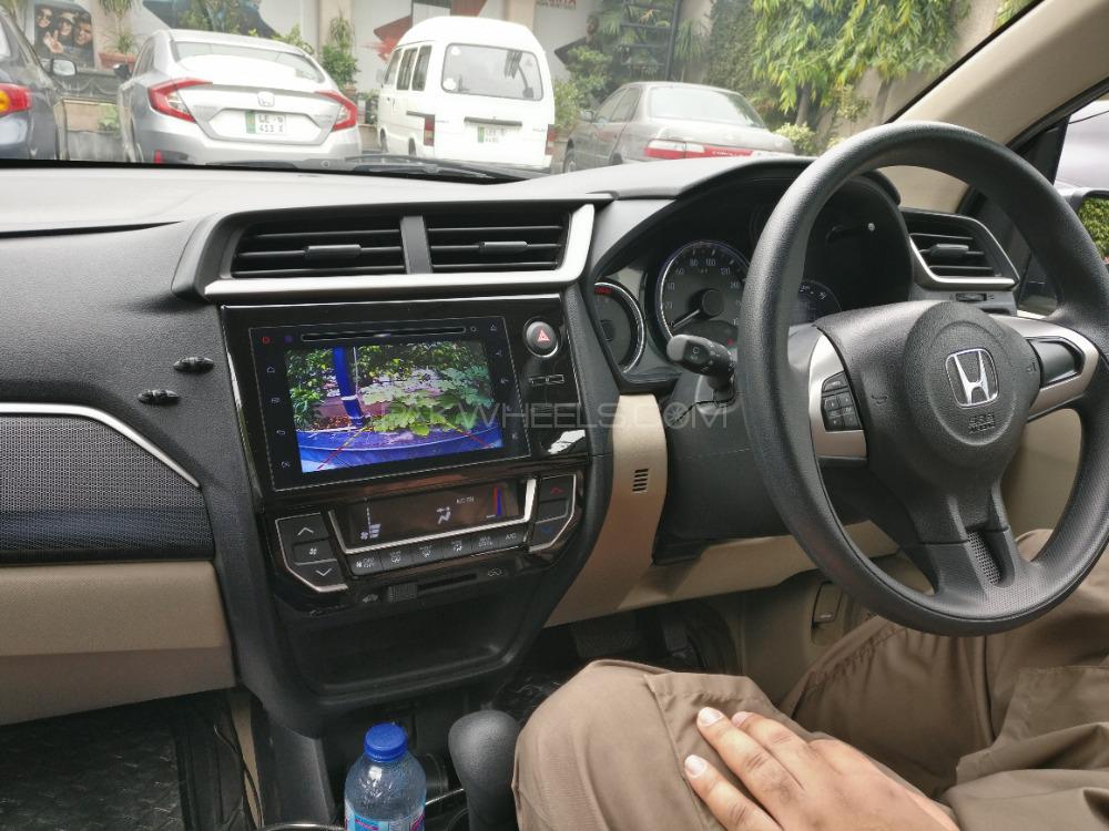 Honda BR-V 2017 for Sale in Lahore Honda BR-V 2017 for Sale in Lahore Image-6