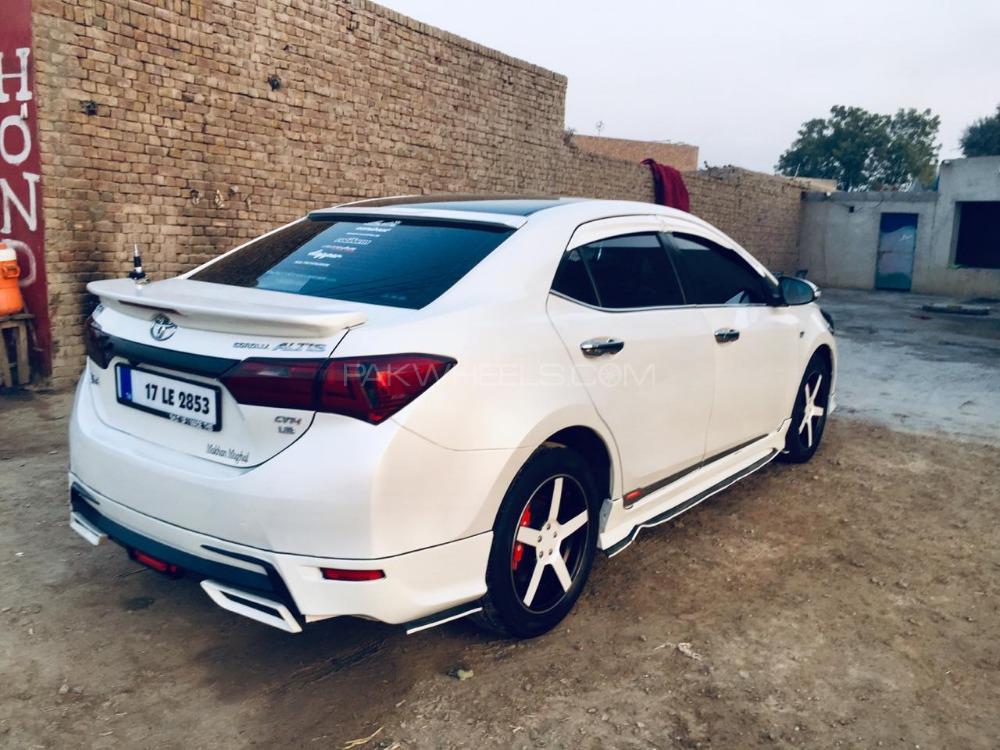 Toyota Corolla - 2017  Toyota Corolla - 2017  Image-5