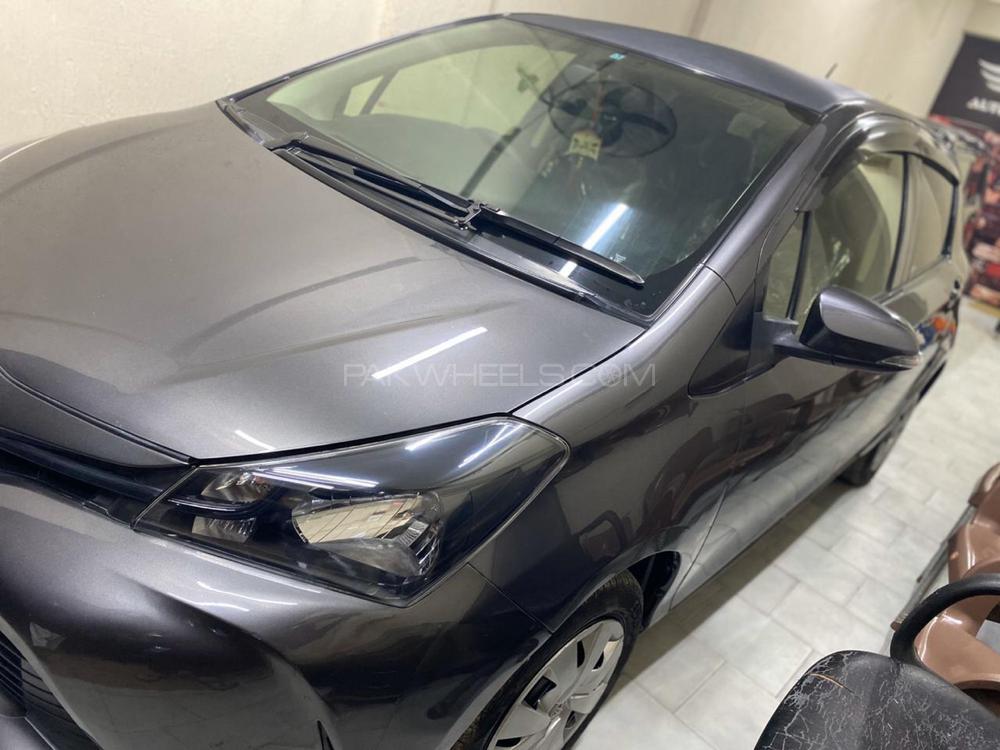 Toyota Vitz 2014 for Sale in Karachi Toyota Vitz 2014 for Sale in Karachi Image-4