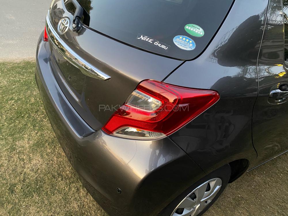 Toyota Vitz 2016 for Sale in Lahore Toyota Vitz 2016 for Sale in Lahore Image-11