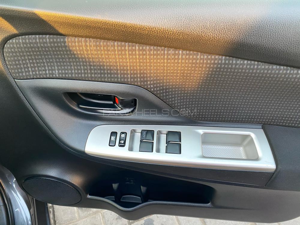Toyota Vitz 2016 for Sale in Lahore Toyota Vitz 2016 for Sale in Lahore Image-16