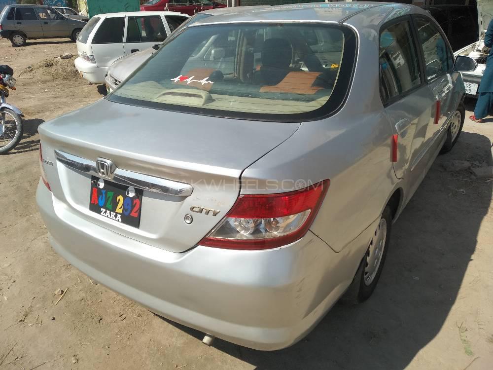 Honda City 2005 for Sale in Rahim Yar Khan Honda City 2005 for Sale in Rahim Yar Khan Image-5