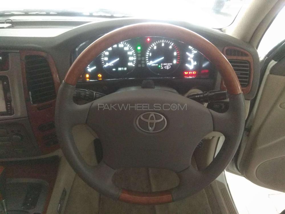 Toyota Land Cruiser 2003 for Sale in Karachi Toyota Land Cruiser 2003 for Sale in Karachi Image-5