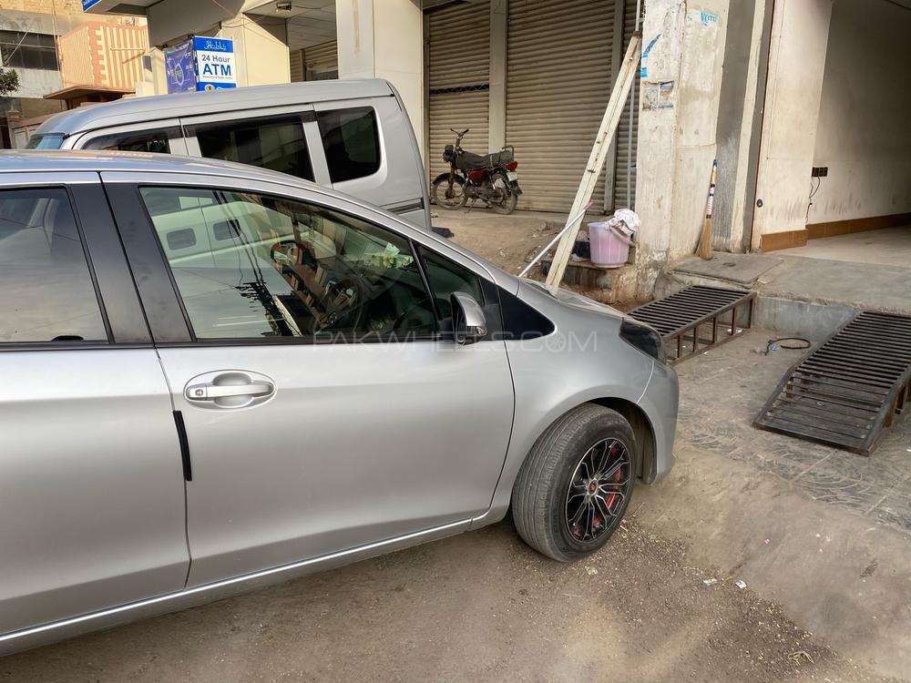 Toyota Vitz 2015 for Sale in Karachi Toyota Vitz 2015 for Sale in Karachi Image-3