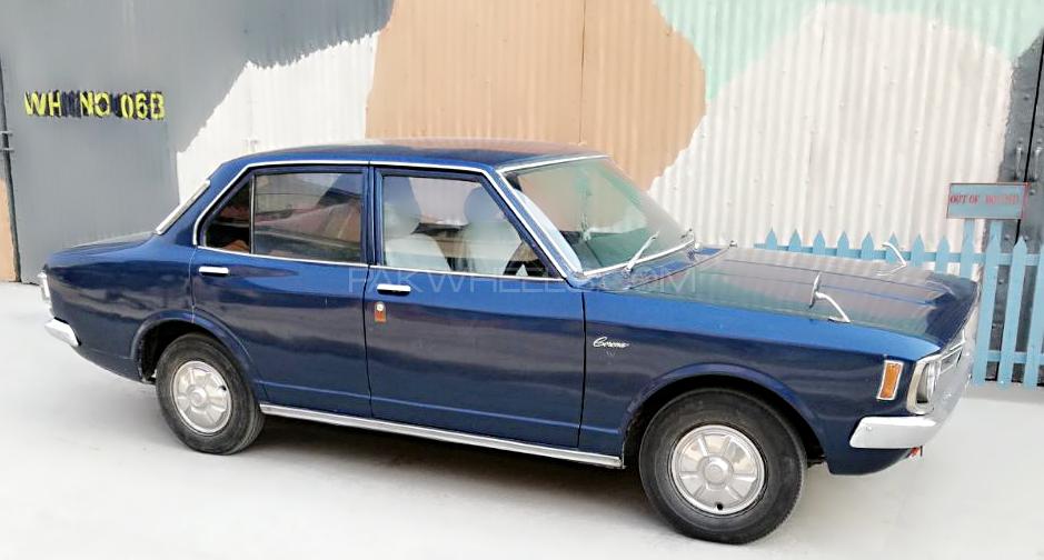 Toyota Mark II - 1973  Toyota Mark II - 1973  Image-3