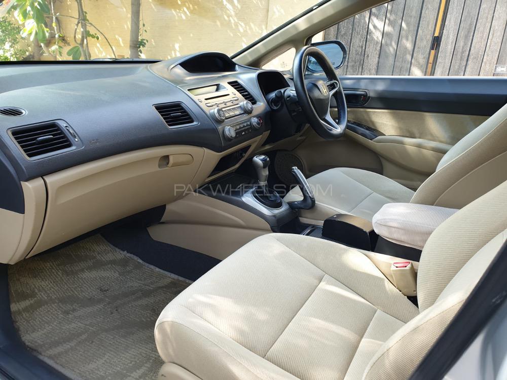 Honda Civic 2011 for Sale in Karachi Honda Civic 2011 for Sale in Karachi Image-6