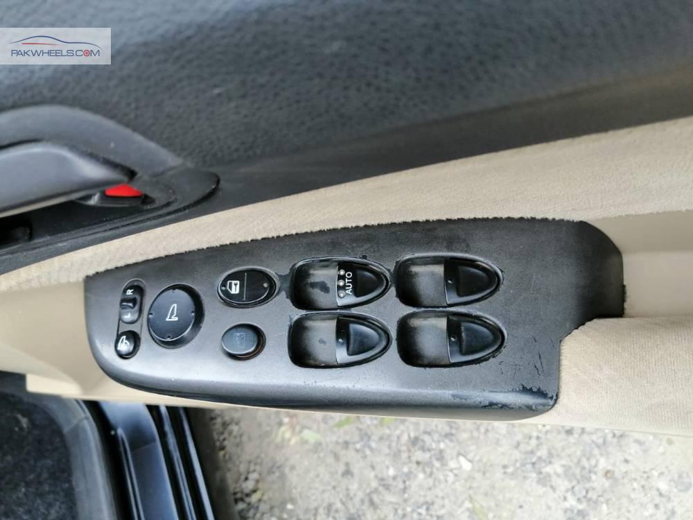ہونڈا سوک 2011 for Sale in اسلام آباد ہونڈا سوک 2011 for Sale in اسلام آباد Image-12