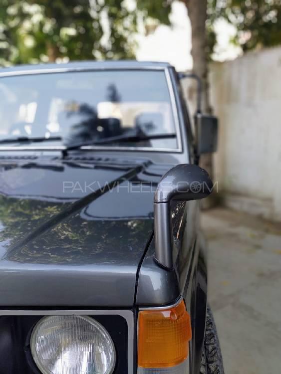 Mitsubishi Pajero 1986 for Sale in Karachi Image-1