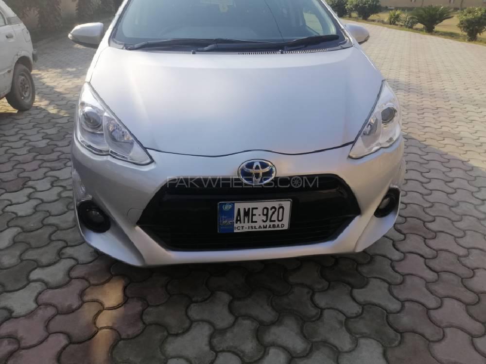Toyota Aqua 2016 for Sale in Peshawar Toyota Aqua 2016 for Sale in Peshawar Image-3