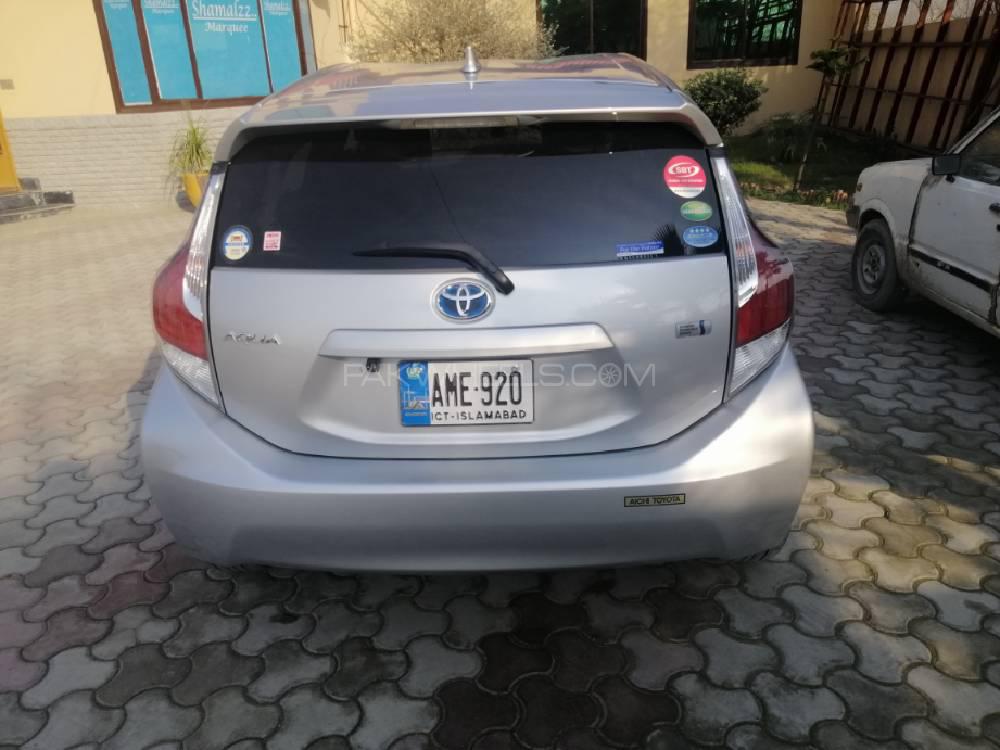 Toyota Aqua 2016 for Sale in Peshawar Toyota Aqua 2016 for Sale in Peshawar Image-12