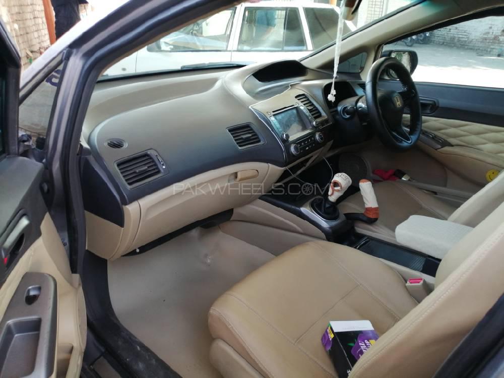 Honda Civic 2007 for Sale in Rahim Yar Khan Honda Civic 2007 for Sale in Rahim Yar Khan Image-8