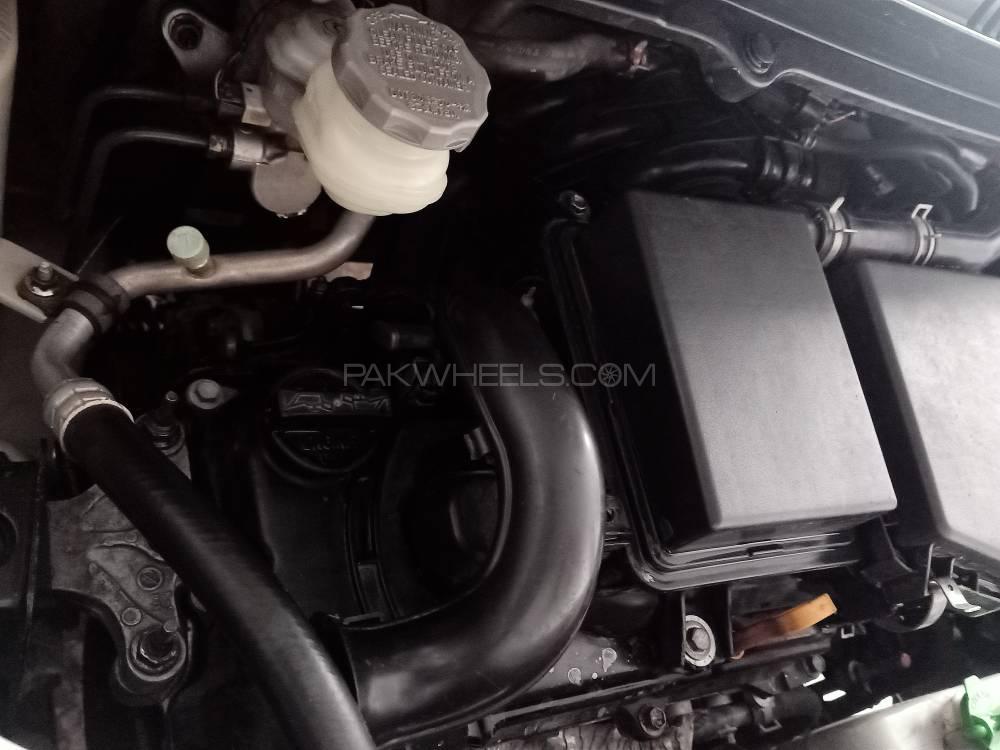 مازدا کی رول 2014 for Sale in پشاور مازدا کی رول 2014 for Sale in پشاور Image-8