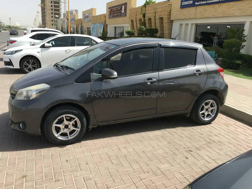 Toyota Vitz 2012 for Sale in Karachi Toyota Vitz 2012 for Sale in Karachi Image-2