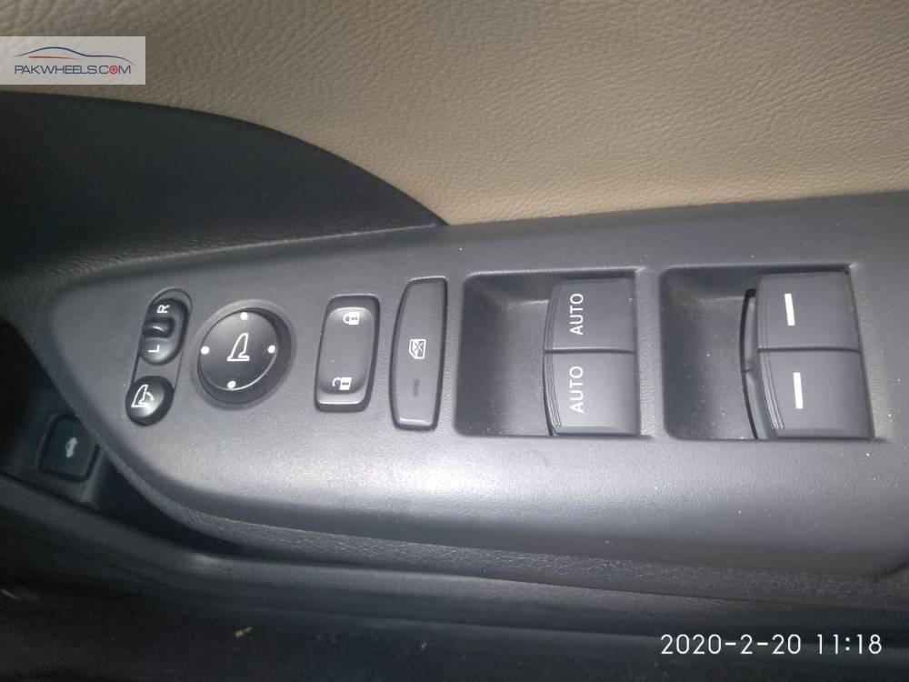 Honda Civic 2019 for Sale in Islamabad Honda Civic 2019 for Sale in Islamabad Image-13