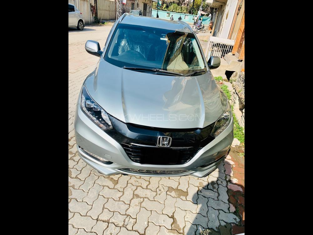 Honda Vezel 2016 for Sale in Sialkot Image-1