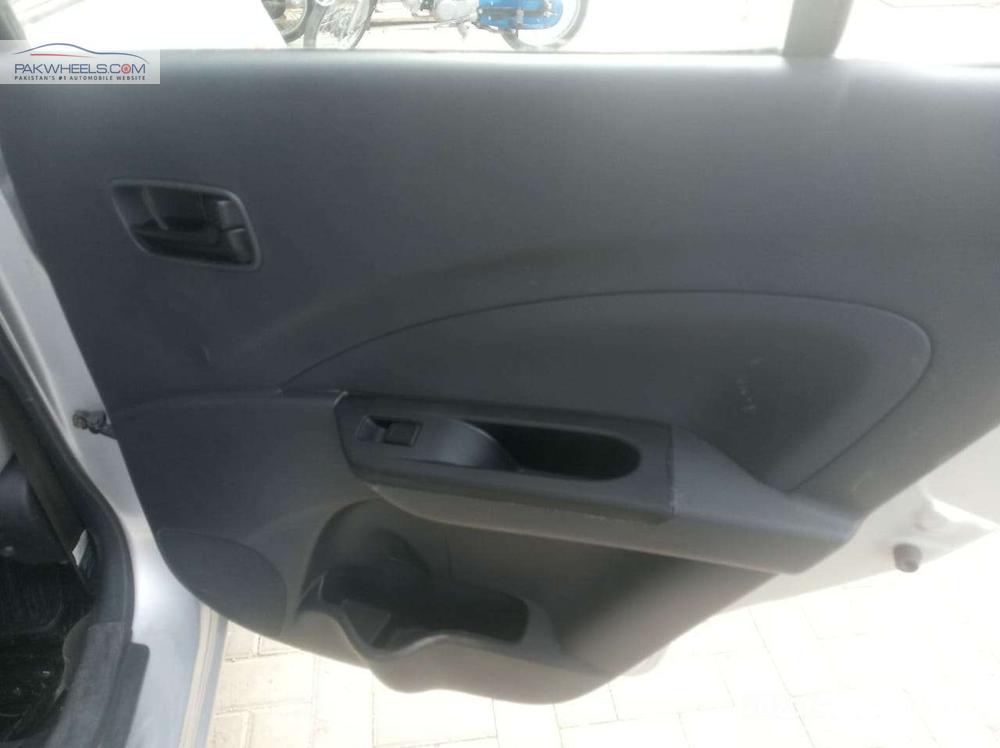 Suzuki Cultus 2019 for Sale in Karachi Suzuki Cultus 2019 for Sale in Karachi Image-12