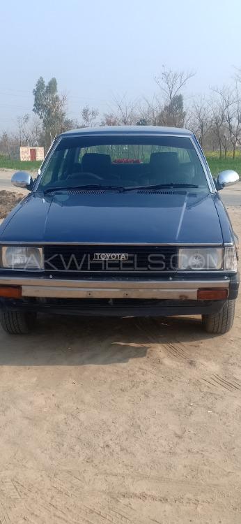 Toyota Corolla 1982 for Sale in Fateh pur Image-1