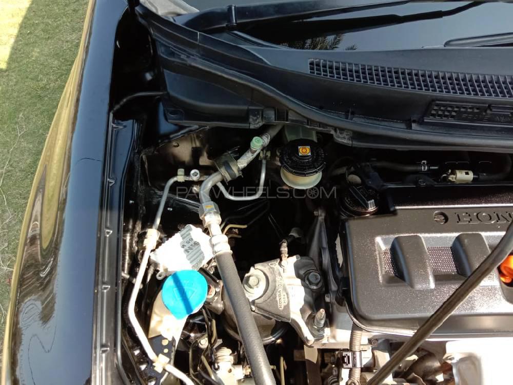 Honda Civic 2012 for Sale in Sargodha Honda Civic 2012 for Sale in Sargodha Image-19