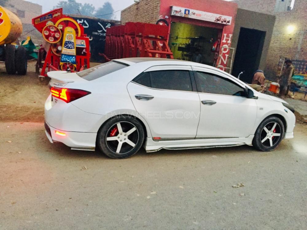 Toyota Corolla - 2017  Toyota Corolla - 2017  Image-5