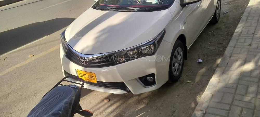 Toyota Corolla 2016 for Sale in Karachi Image-1