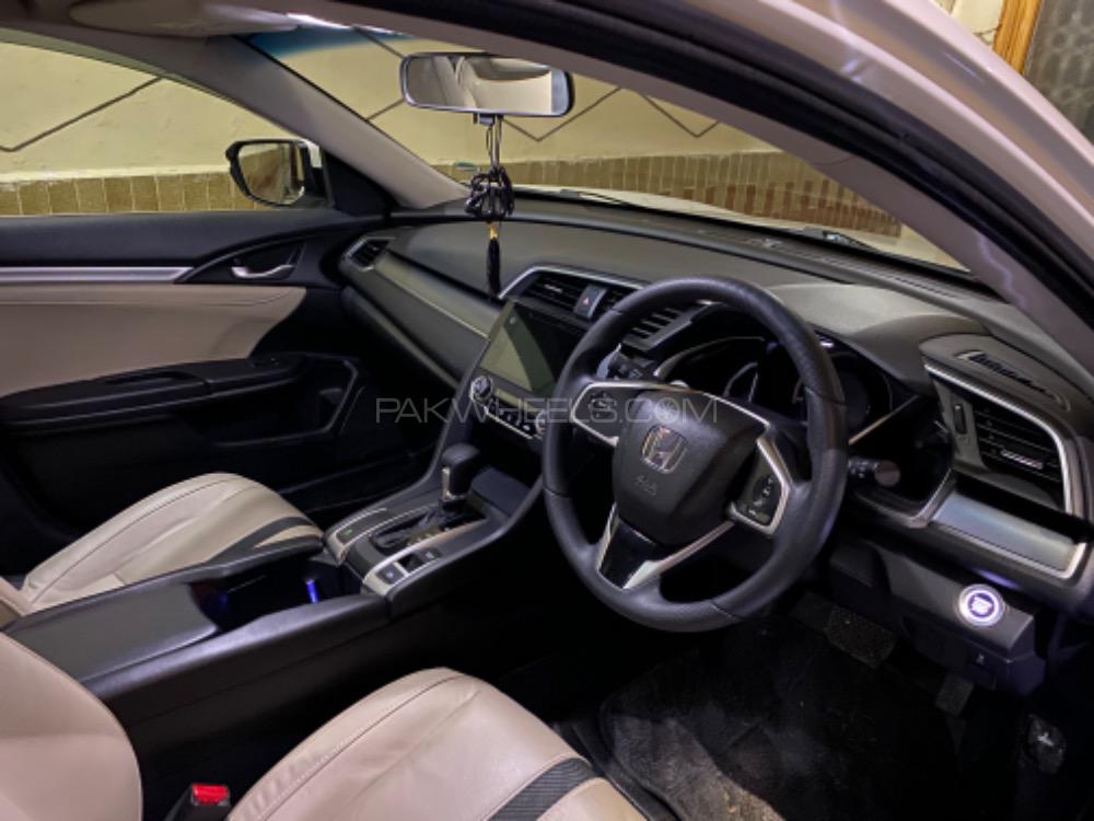 Honda Civic 2019 for Sale in Sialkot Honda Civic 2019 for Sale in Sialkot Image-4
