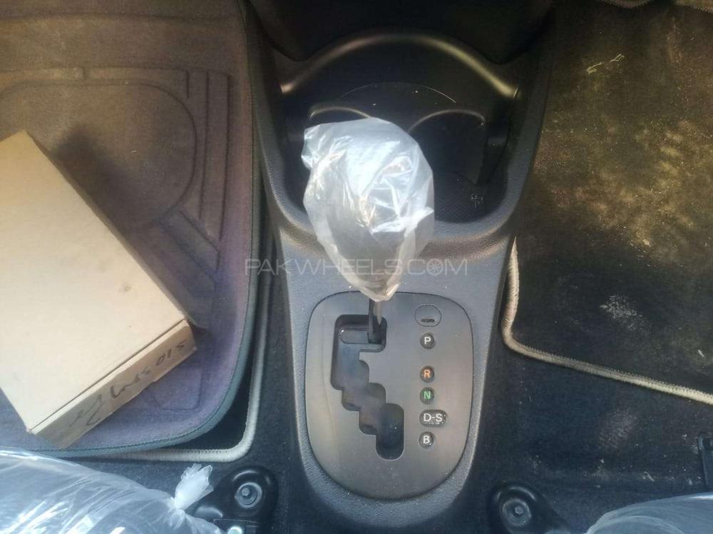 Toyota Vitz 2016 for Sale in Karachi Toyota Vitz 2016 for Sale in Karachi Image-6