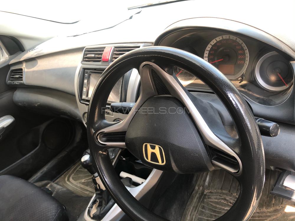 Honda City 2010 for Sale in Karachi Honda City 2010 for Sale in Karachi Image-4