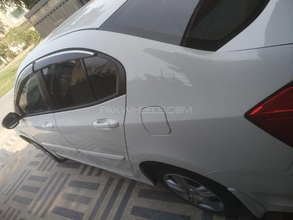 ہونڈا سٹی 2019 for Sale in لاہور ہونڈا سٹی 2019 for Sale in لاہور Image-4