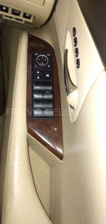 Lexus RX Series 2012 for Sale in Lahore Lexus RX Series 2012 for Sale in Lahore Image-7