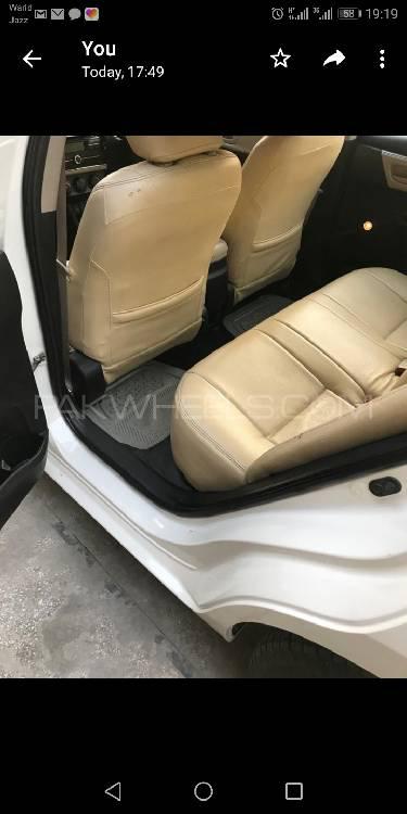 Toyota Corolla 2016 for Sale in Lahore Toyota Corolla 2016 for Sale in Lahore Image-4