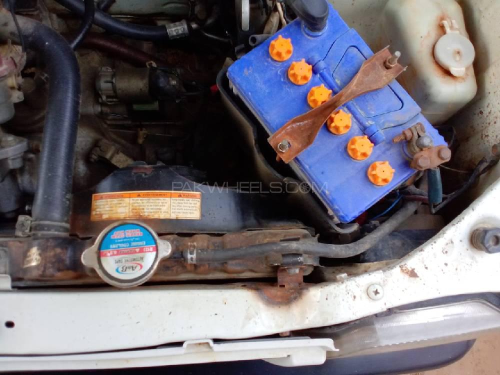 Suzuki Mehran 2012 for Sale in Lahore Suzuki Mehran 2012 for Sale in Lahore Image-11