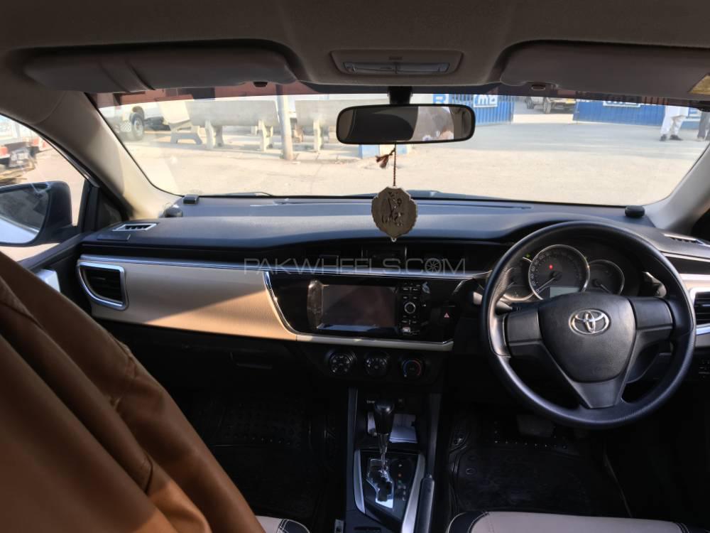 Toyota Corolla 2015 for Sale in Karachi Toyota Corolla 2015 for Sale in Karachi Image-6