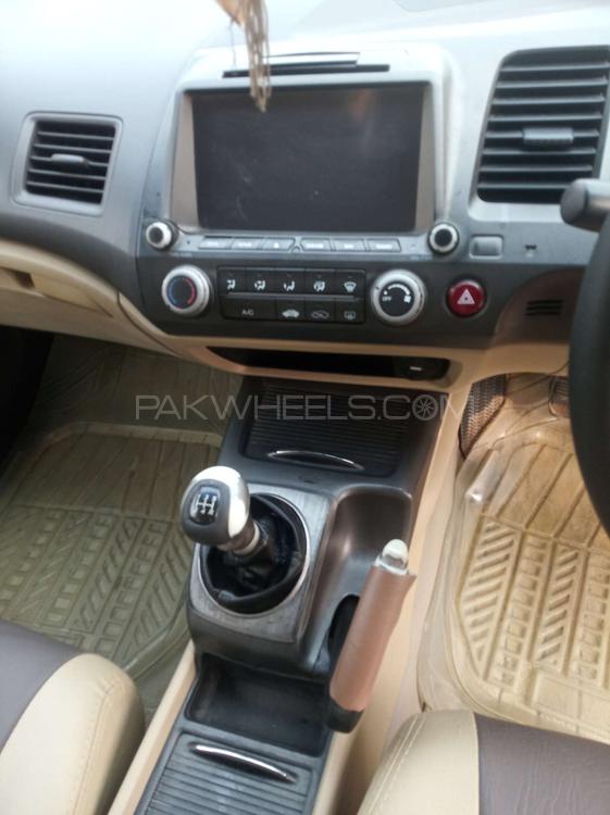 ہونڈا سوک 2010 for Sale in گجرانوالہ ہونڈا سوک 2010 for Sale in گجرانوالہ Image-11