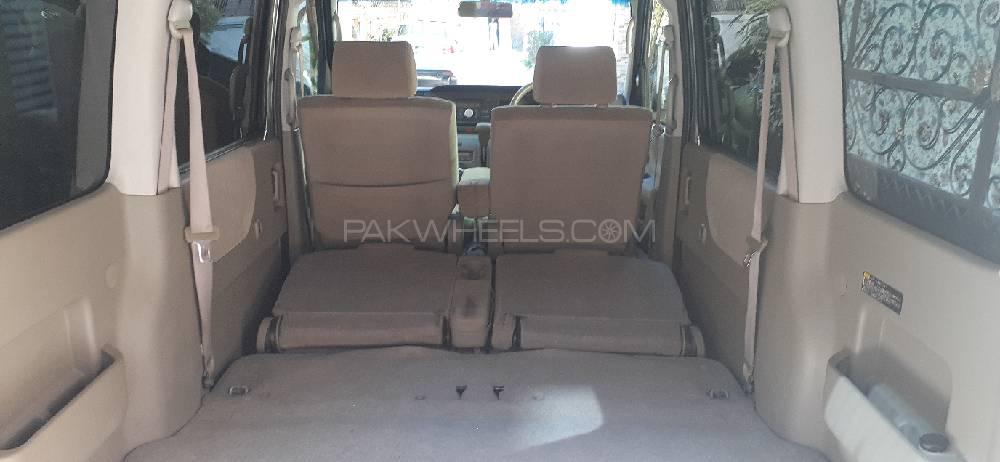 Daihatsu Atrai Wagon 2012 for Sale in Rawalpindi Image-1