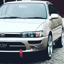 Toyota Corolla - 1993