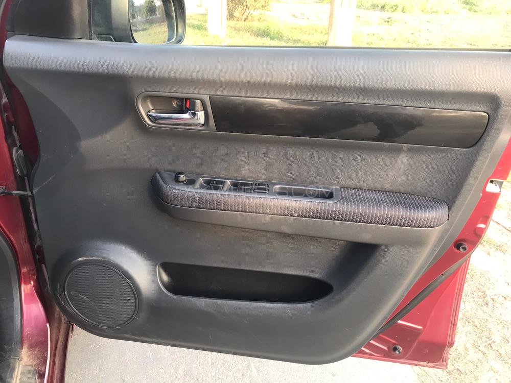 Suzuki Swift 2012 for Sale in Lahore Suzuki Swift 2012 for Sale in Lahore Image-7